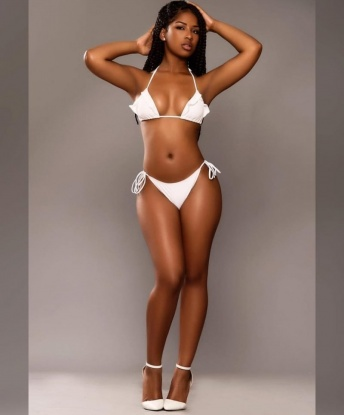 Нежная красавица с шаловливыми глазками приглашает в уютное гнездышко для интимной встречи. Я гарантирую, ты останешься доволен. Звони скорее! 11104, 24 года