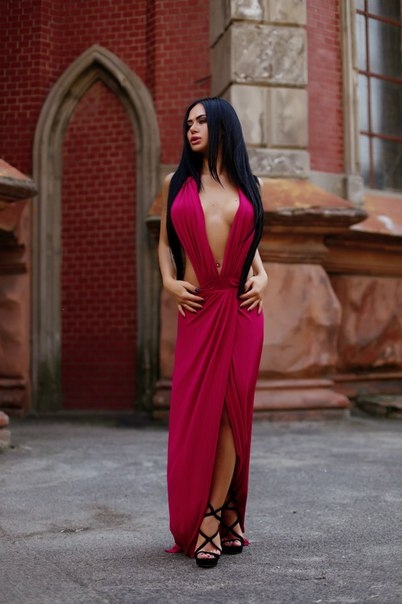 У меня есть все, чтобы выполнить твои самые сокровенные фантазии. Я умею создавать атмосферу нежности и страсти одновременно. Мое очарование и опыт позволят тебе ощутить потрясающую оргазмическую экстаз в моем ослепительно красивом теле. У меня нет проблем с размером, я подарю тебе удовольствие, о котором ты мечтал всю жизнь! 🌟
🔥 Мои услуги включают классический секс, оральный секс, массаж и ролевые игры. Моя главная задача - сделать твои фантазии реальностью. Все, что нужно - всего лишь приехать со мной в мир наслаждения и безудержной страсти. Москва - мой дом, и я живу здесь, чтобы подарить тебе самые незабываемые моменты. 🏙️
💖 Мои клиенты оставляют положительные отзывы о моей работе. Они говорят, что я необыкновенно чуткая и внимательная, всегда готовая угадать их желания. Мои фото, размещенные здесь, подтверждают мою красоту и страсть. Ты не сможешь устоять перед моими изгибами и соблазнительным взглядом. 🔥
Так что, если ты ищешь незабываемые встречи с опытной и чуткой нежной феей, ты нашел меня. Я готова увлечь тебя в мир блаженства и наслаждения. Позвони мне прямо сейчас, и ты узнаешь, что такое настоящий праздник страсти. Приглашаю тебя в Москве! 💋 19084, 23 года